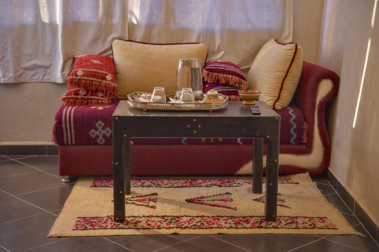 Riad Tama&spa Ouarzazate Bagian luar foto